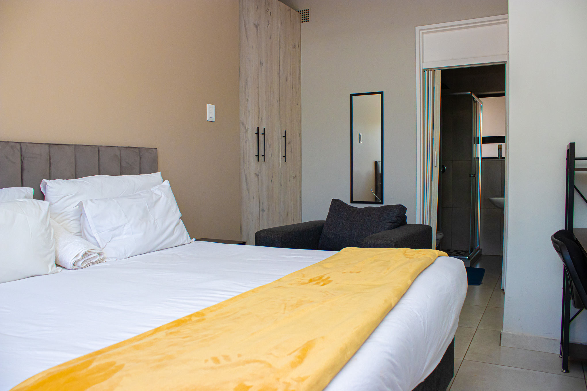 Room 2 Image